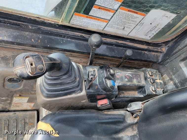 image for item JW9660 2012 Case CX36B ZTS  mini excavator