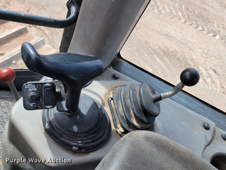 image for item JW9661 2012 Case 850L LGP  dozer