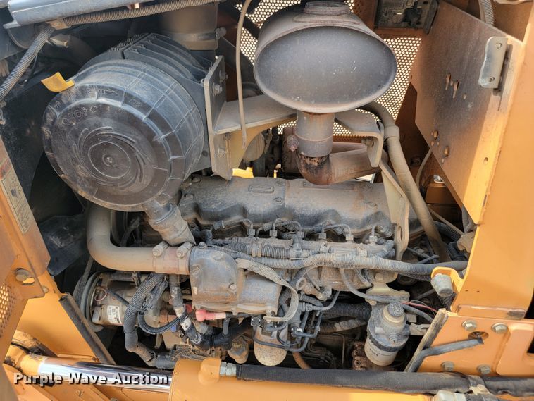 image for item JW9661 2012 Case 850L LGP  dozer