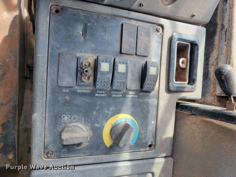 image for item JW9662 1997 Caterpillar IT28G  integrated tool carrier