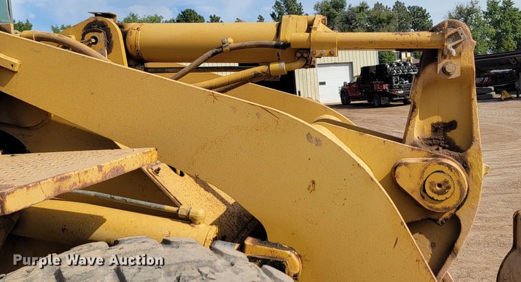 image for item JW9663 1998 Caterpillar 938G  wheel loader