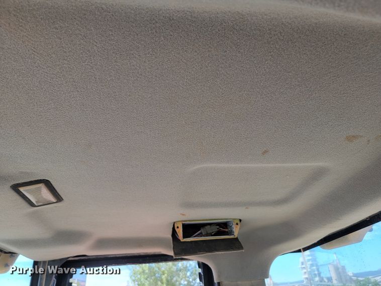 image for item JW9663 1998 Caterpillar 938G  wheel loader