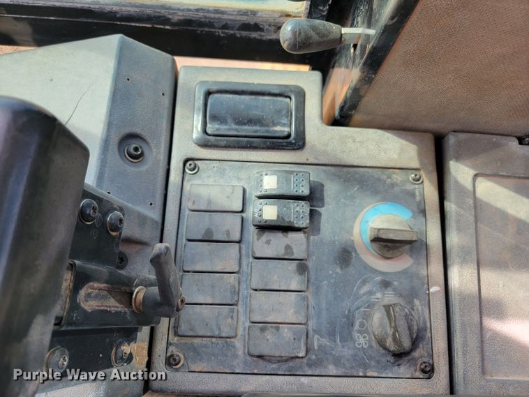 image for item JW9663 1998 Caterpillar 938G  wheel loader