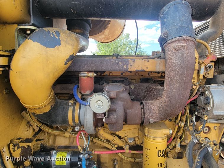 image for item JW9663 1998 Caterpillar 938G  wheel loader