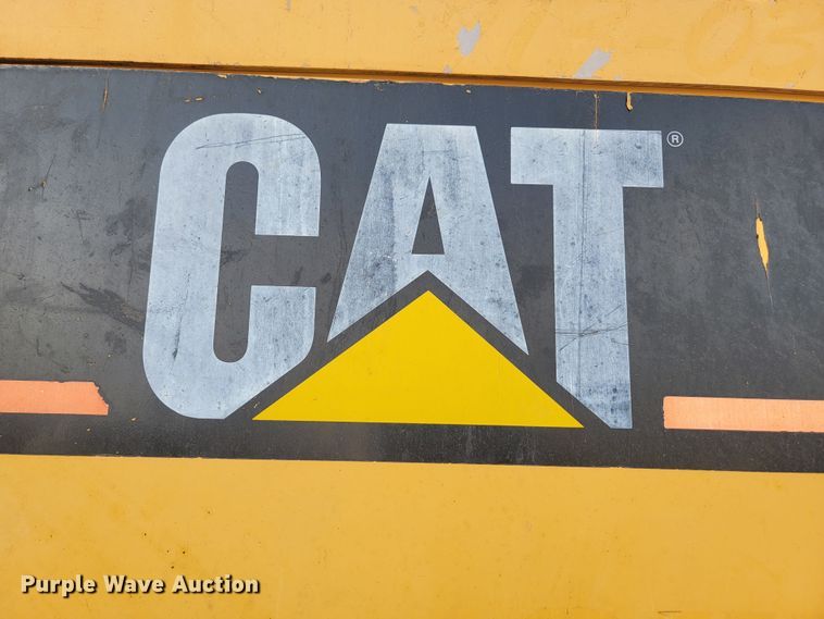 image for item JW9663 1998 Caterpillar 938G  wheel loader