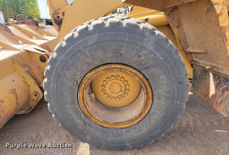 image for item JW9663 1998 Caterpillar 938G  wheel loader