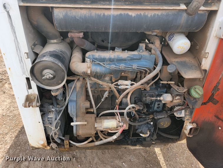 image for item JW9667 2001 Bobcat S175  skid steer loader