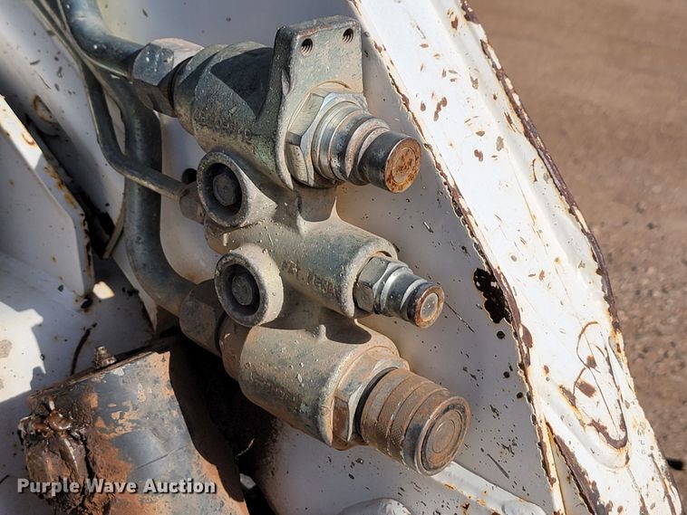 image for item JW9669 2002 Bobcat S175  skid steer loader