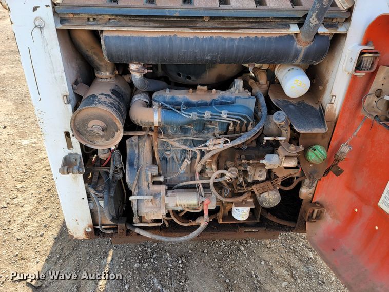 image for item JW9669 2002 Bobcat S175  skid steer loader