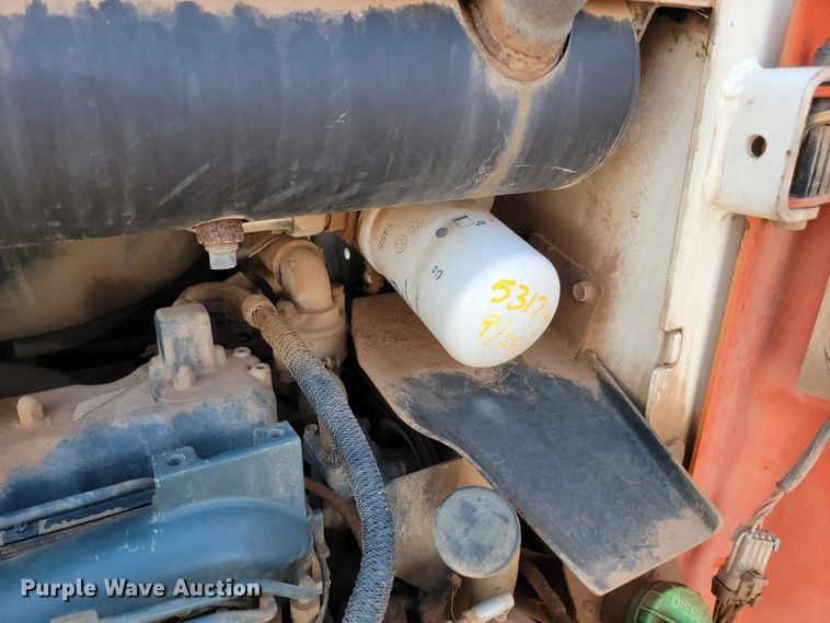 image for item JW9669 2002 Bobcat S175  skid steer loader