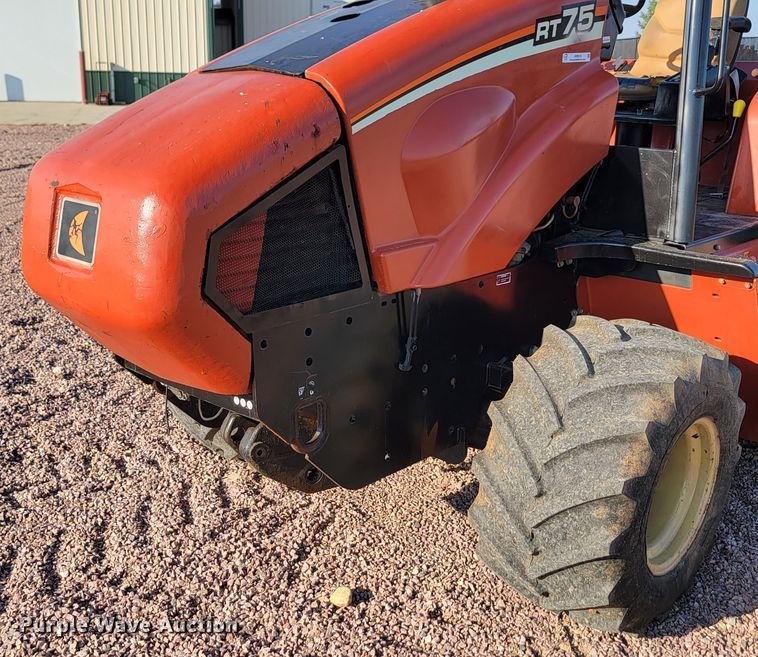 image for item JW9670 2007 Ditch Witch RT75  trencher