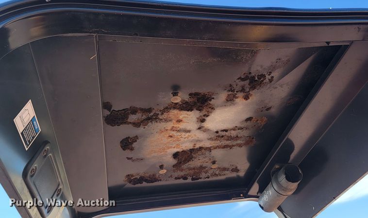 image for item JW9670 2007 Ditch Witch RT75  trencher