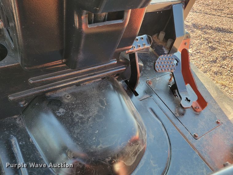 image for item JW9670 2007 Ditch Witch RT75  trencher