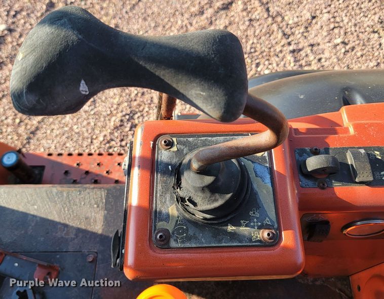 image for item JW9670 2007 Ditch Witch RT75  trencher