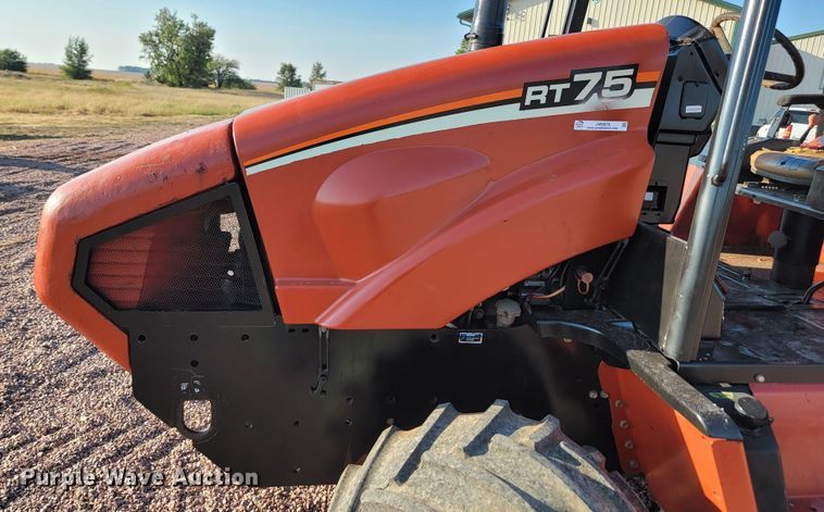 image for item JW9670 2007 Ditch Witch RT75  trencher