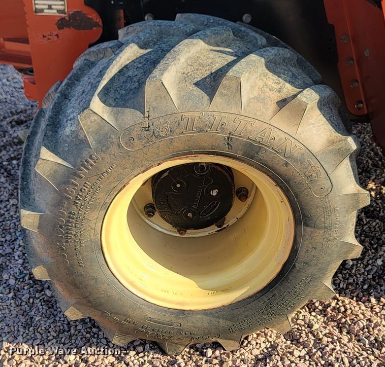 image for item JW9670 2007 Ditch Witch RT75  trencher