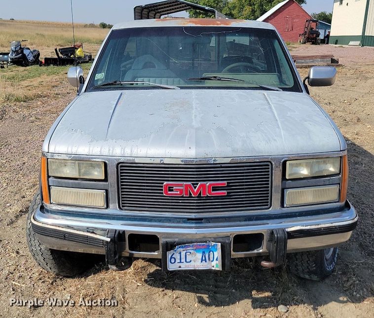image for item JW9672 1992 GMC Sierra 3500  pickup truck