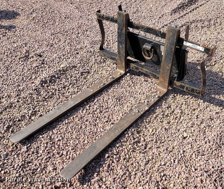 image for item JW9674 2021 Paladin  42" L compact utility loader forks