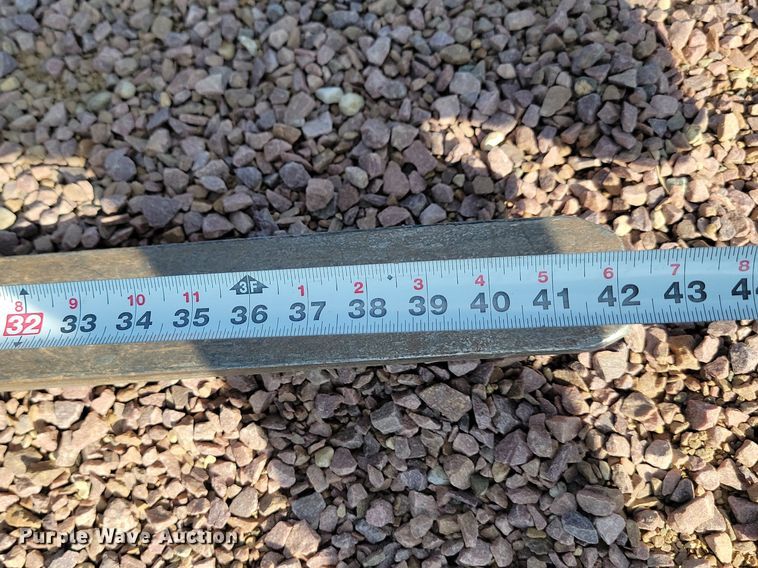 image for item JW9674 2021 Paladin  42" L compact utility loader forks