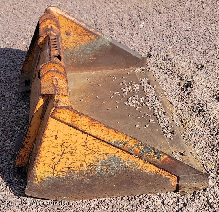 image for item JW9676 60" W skid steer bucket