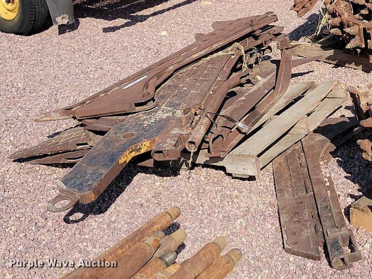 image for item JW9681 (6) cable plow blades