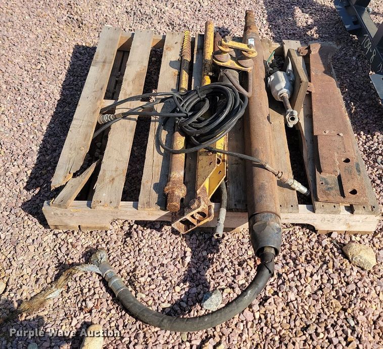 image for item JW9683 Hole Hog  piercing tool