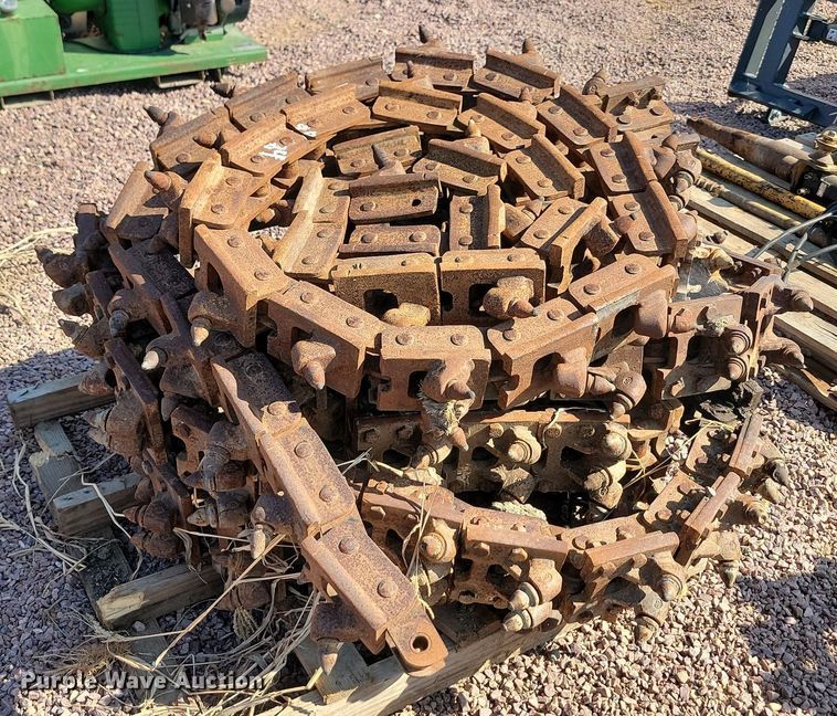 image for item JW9684 (4) trencher chains