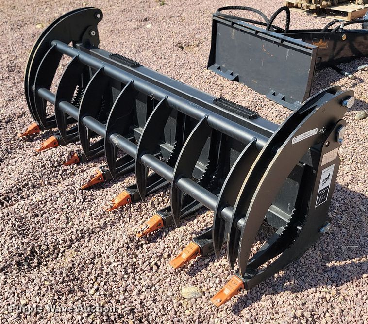 image for item JW9688 78" W skid steer grapple bucket