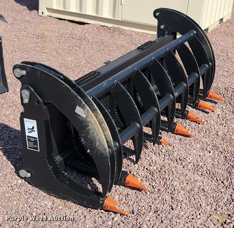 image for item JW9688 78" W skid steer grapple bucket
