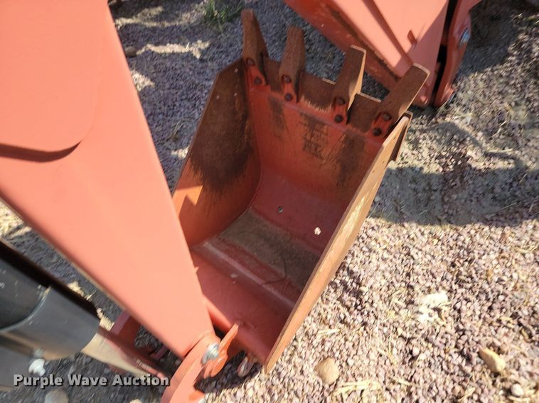 image for item JW9689 2015 Ditch Witch A920  backhoe