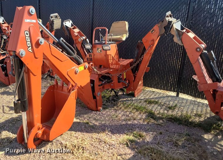 image for item JW9690 2015 Ditch Witch A920  backhoe