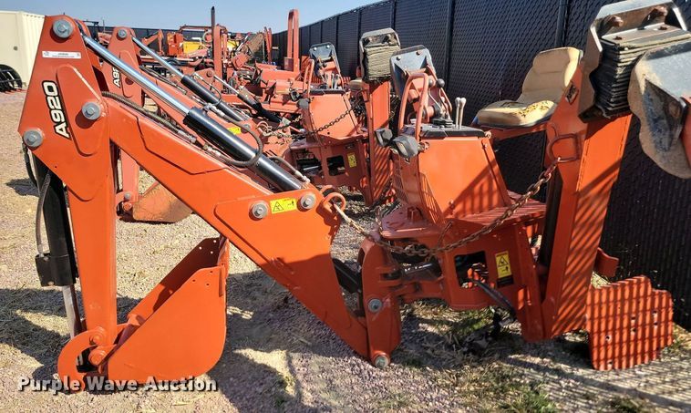 image for item JW9690 2015 Ditch Witch A920  backhoe