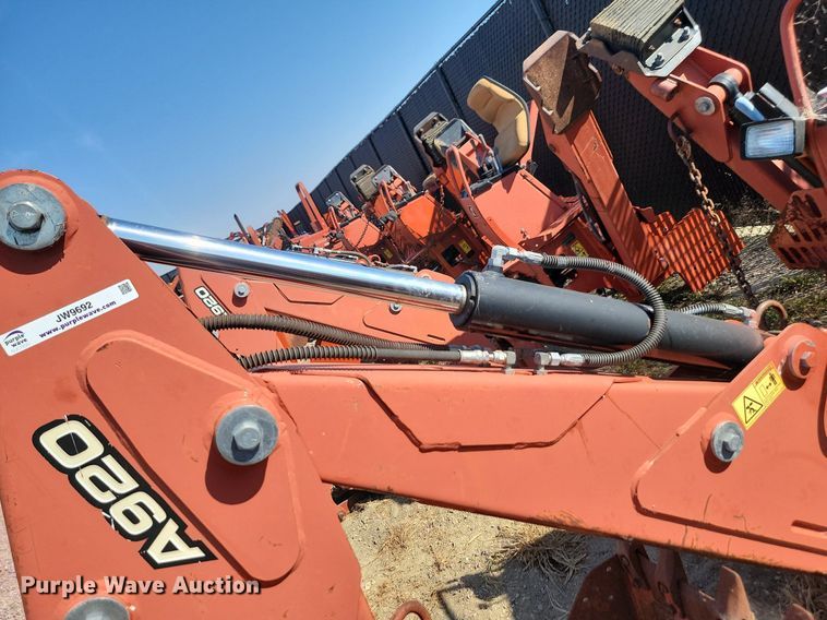 image for item JW9692 2015 Ditch Witch A920  backhoe