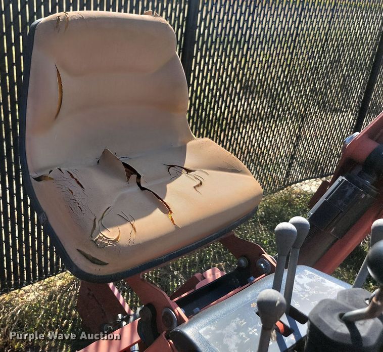 image for item JW9692 2015 Ditch Witch A920  backhoe