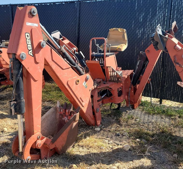 image for item JW9693 2011 Ditch Witch A920  backhoe