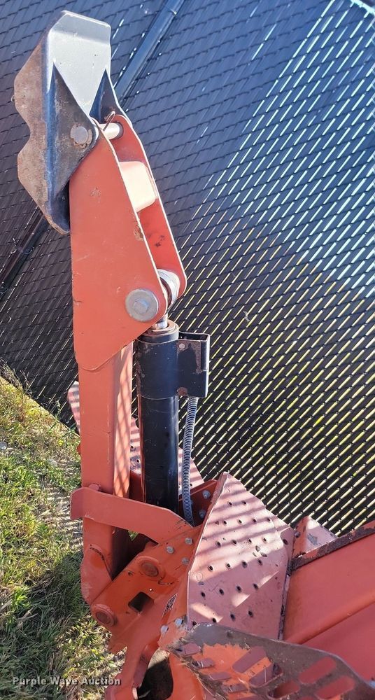 image for item JW9693 2011 Ditch Witch A920  backhoe