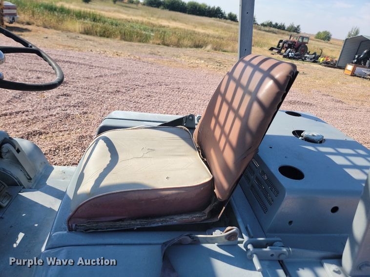 image for item JW9695 Clark  forklift