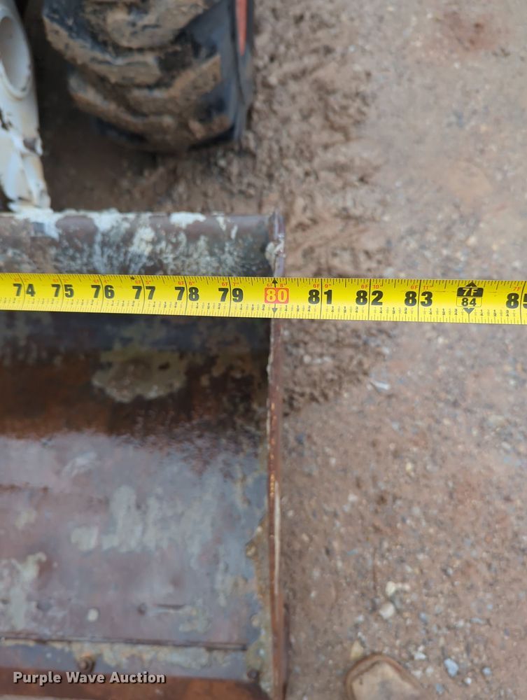 image for item KB9376 2010 Bobcat S300 skid steer loader