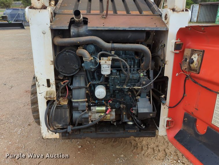 image for item KB9376 2010 Bobcat S300 skid steer loader