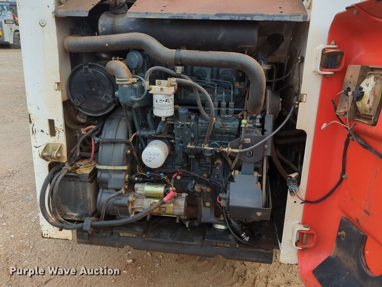image for item KB9376 2010 Bobcat S300 skid steer loader