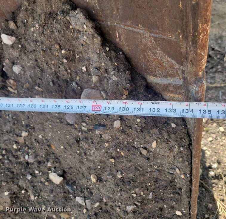 image for item KS9133 1990 John Deere 850B  dozer