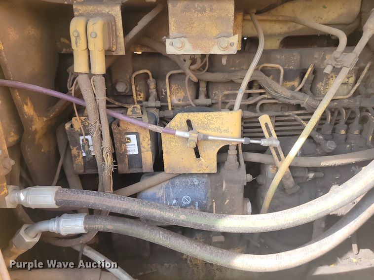 image for item KS9133 1990 John Deere 850B  dozer