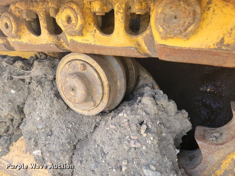 image for item KS9133 1990 John Deere 850B  dozer