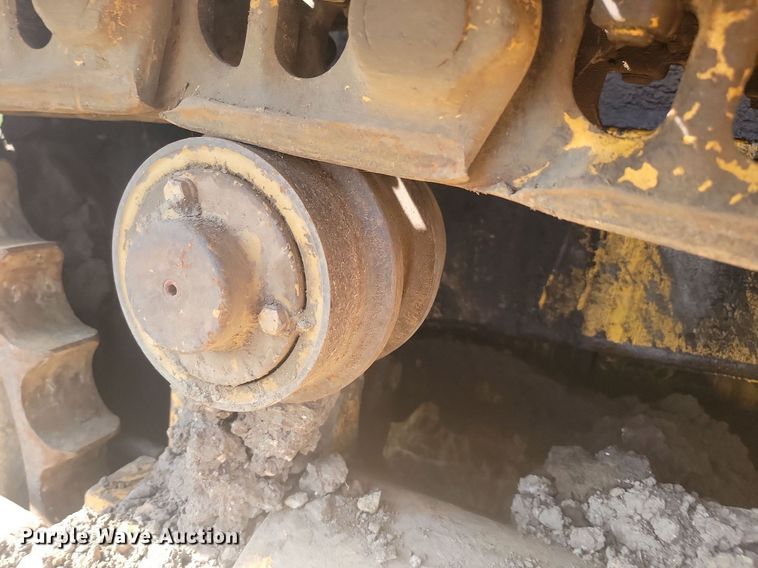 image for item KS9133 1990 John Deere 850B  dozer