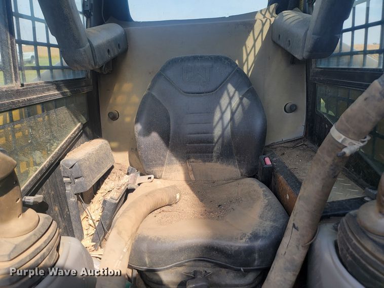 image for item KS9134 2005 Caterpillar 277B  tracked skid steer loader