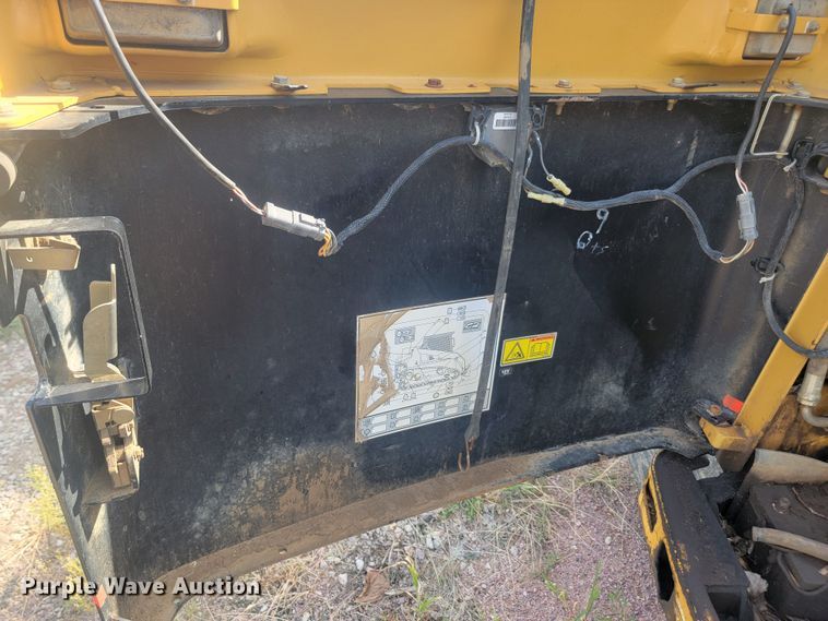 image for item KS9134 2005 Caterpillar 277B  tracked skid steer loader