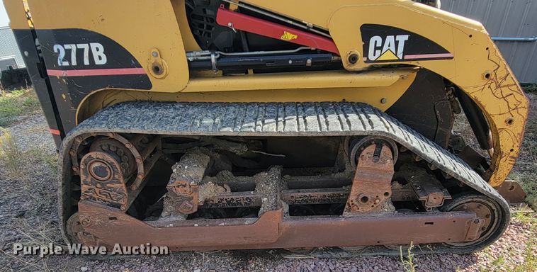 image for item KS9134 2005 Caterpillar 277B  tracked skid steer loader