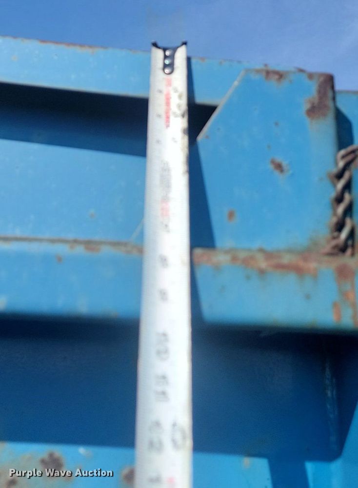 image for item KS9136 1990 Ford L8000  dump truck