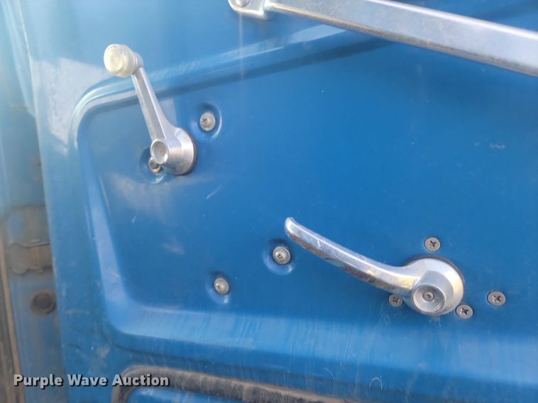 image for item KS9136 1990 Ford L8000  dump truck