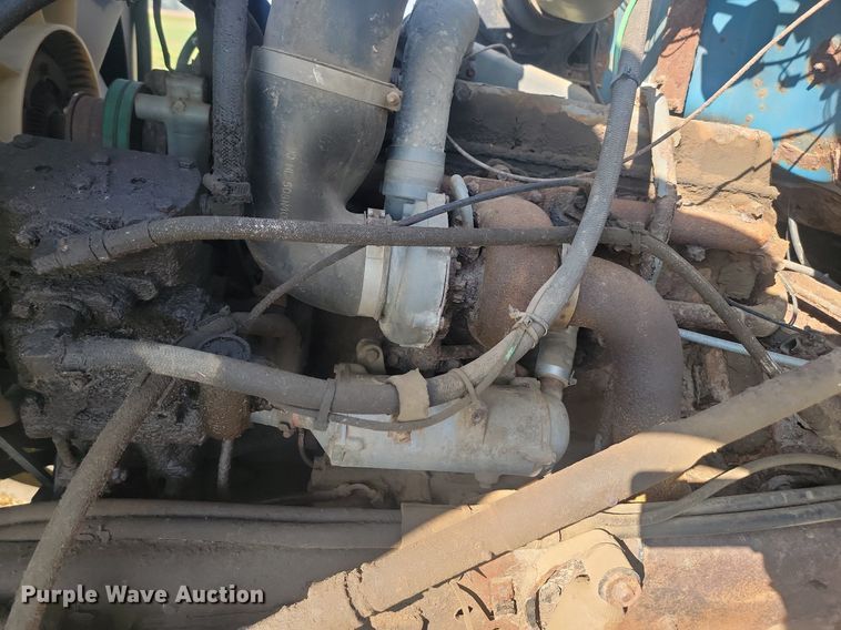 image for item KS9136 1990 Ford L8000  dump truck